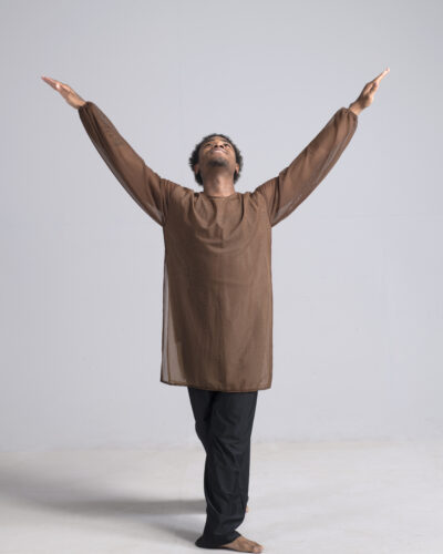 (a) Men's asymmetric double top | chocolate & nude